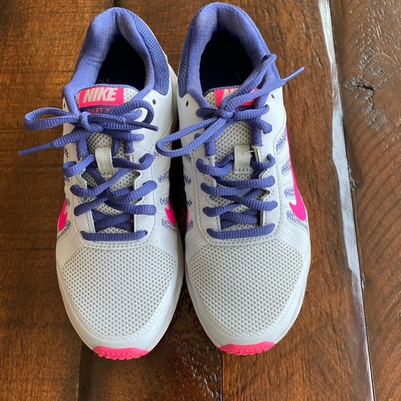 Worn Once!!!!  Nike Tennis Shoe - Picture 4 of 7